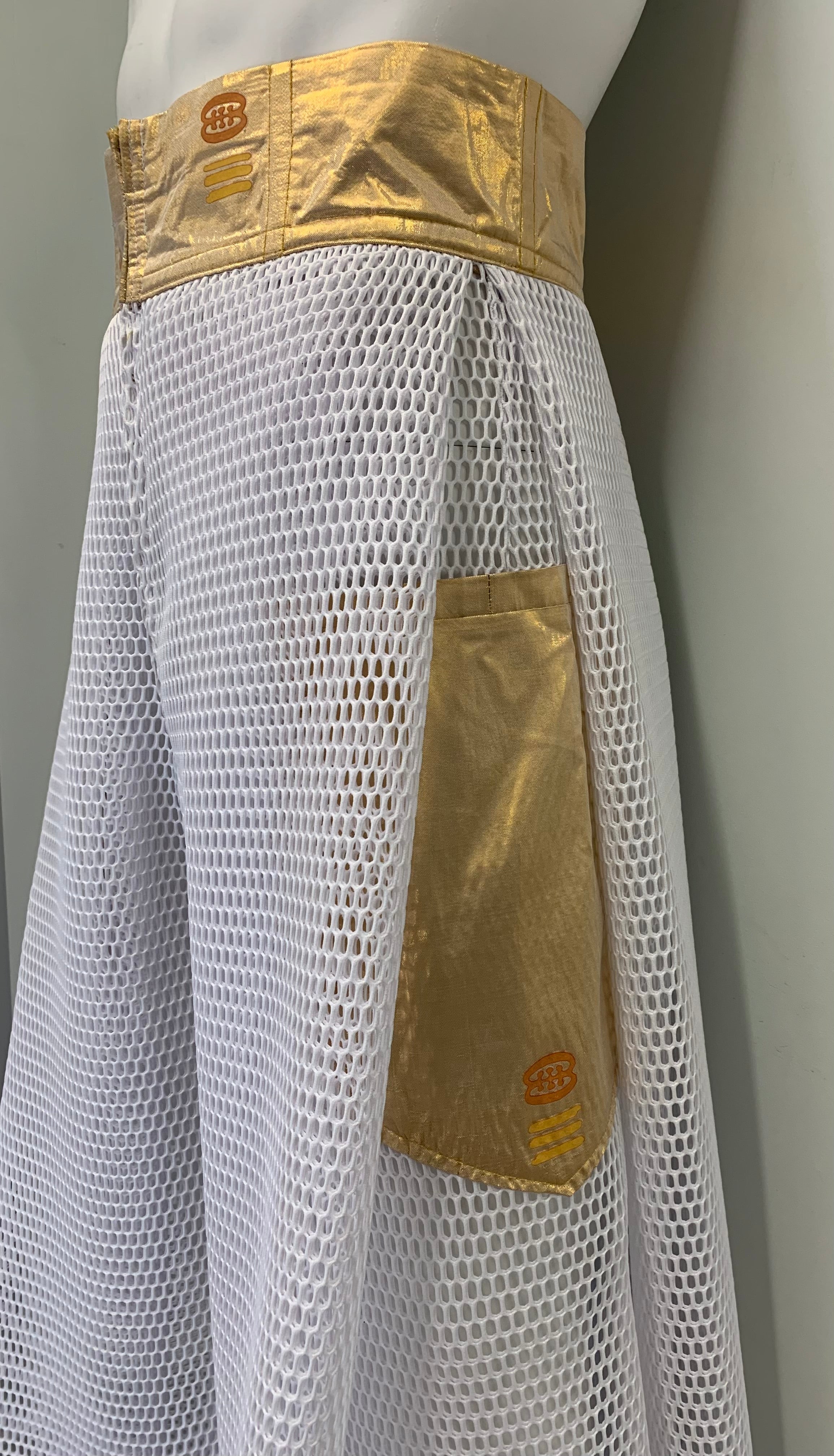 WHITE MESH METALLIC GOLD POCKETS WAIST Pants