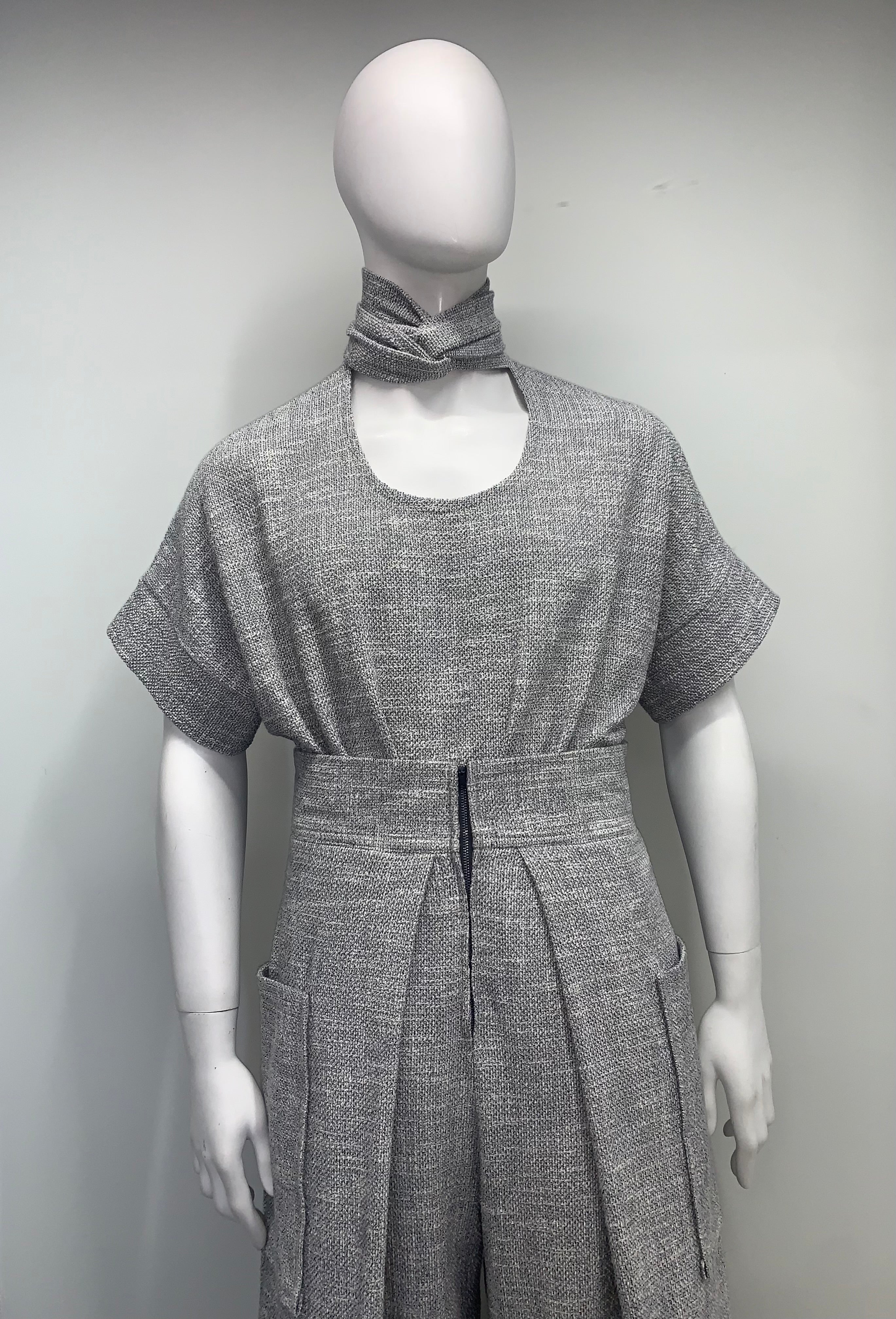 NECK TIE KNOBBY KNIT SHORT SLEEVE POUCHED Top